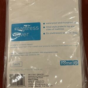 Home Mattress Cover - Twin, White